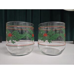Vintage Holly Berry Juice Glass Set of 2‎